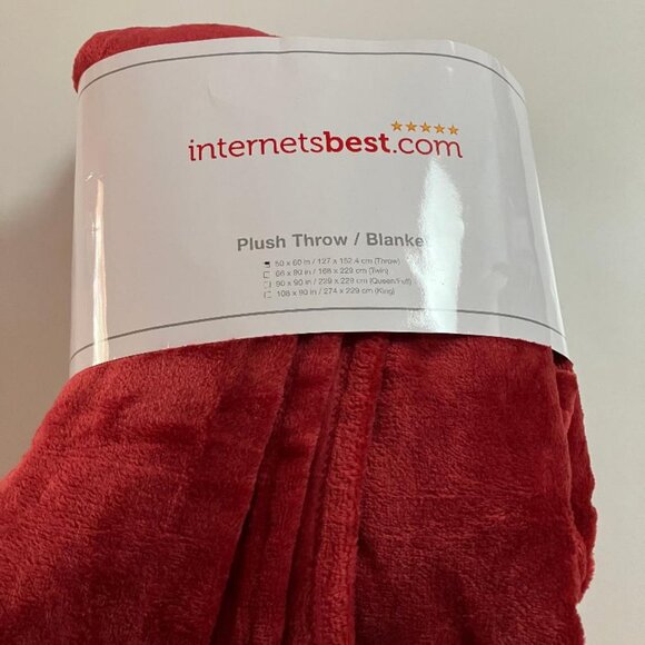 NEW - Plush Throw/Blanket - Burgundy. 50x60 - Picture 1 of 2